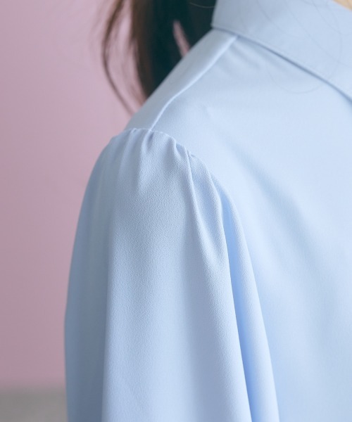 marun（マルン）の「＜大きいサイズ＞配色リボン使いブラウス marun（シャツ/ブラウス・レディース・オフホワイト/サックスブルー・5L/4L/3L/LL/L）」の16枚目の写真