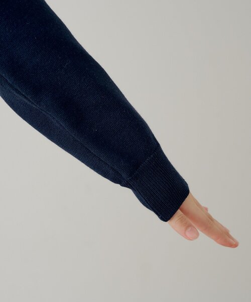 Chico(チコ)の「肩スリットアーガイルニット(ニット/セーター・レディース・グレー/ネイビー/アイボリー・FREE)」の5枚目の写真