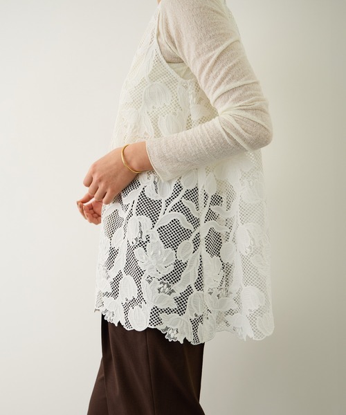 ROPE'（ロペ）の「エンブロイダリーフラワーレースジレ（ベスト・レディース・ブラック・FREE）」の9枚目の写真