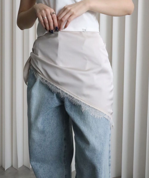 アイボリー