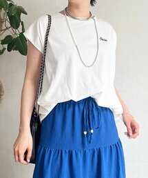 タックバルーンワンポイント刺繍T