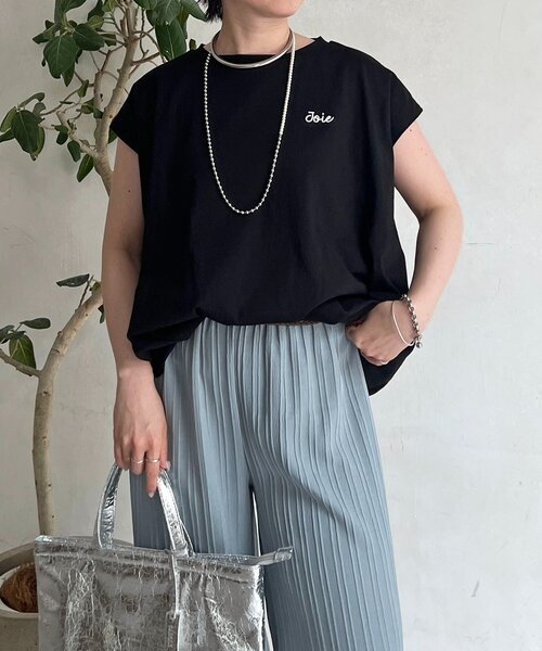 un dix cors(アンディコール)の「タックバルーンワンポイント刺繍T(Tシャツ/カットソー・レディース・ブラック/オフホワイト・FREE)」の9枚目の写真