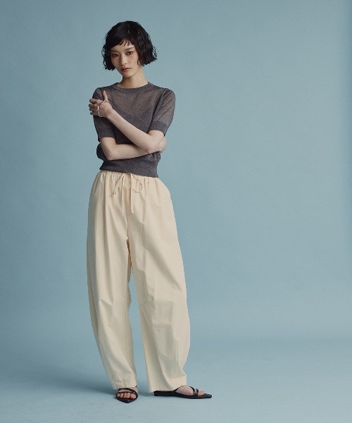 W:Huku(フーク)の「【W:Huku / スムースタッチコットン】バレルレッグ イージーパンツ / Smooth Touch Cotton Easy Pants(その他パンツ・レディース・ベージュ系その他/ブラック/オフホワイト・FREE)」の9枚目の写真