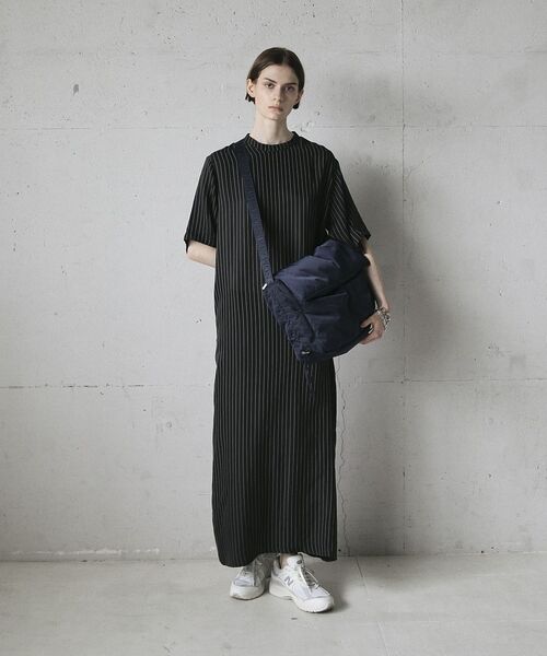 GARAGE OF GOOD CLOTHING(ガレージオブグッドクロージング)の「ストライプ半袖ワンピース(ワンピース・レディース・ブラック/ブラウン・S/M)」の8枚目の写真