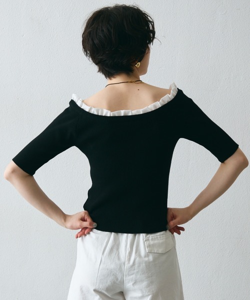 Trish(トリッシュ)の「フリル付きオフショルプルオーバー(Tシャツ/カットソー・レディース・ブラック/グレー・MEDIUM)」の11枚目の写真