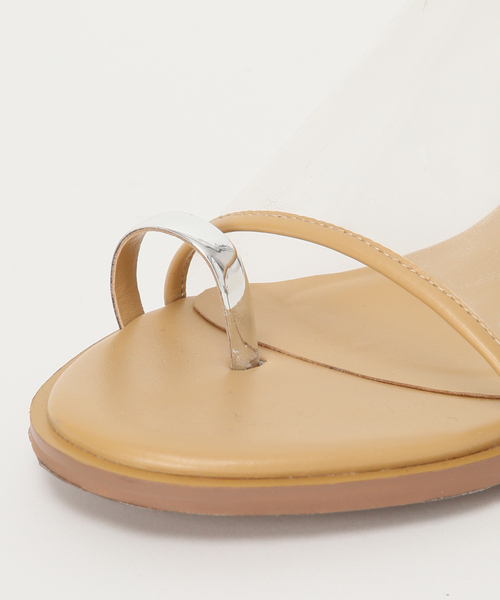 LE VERNIS(ル・ベルニ)の「《追加・パーツ別注》LE VERNIS/ルベル二 Toe ring sandals(サンダル・レディース・ブラック/ブラウン/ホワイト×ホワイト・23.5cm/24.5cm/24cm/23cm)」の11枚目の写真