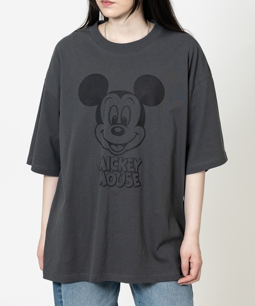 Disney(ディズニー)の「【15】〔Disney/ディズニー〕ミッキーマウス ユーズドライク フェイスプリント 半袖ラグランスリーブTシャツ(Tシャツ/カットソー・メンズ・アイボリー/ブルーグレー/スミクロ/ライトイエロー・MEDIUM/LARGE/X-LARGE)」の20枚目の写真