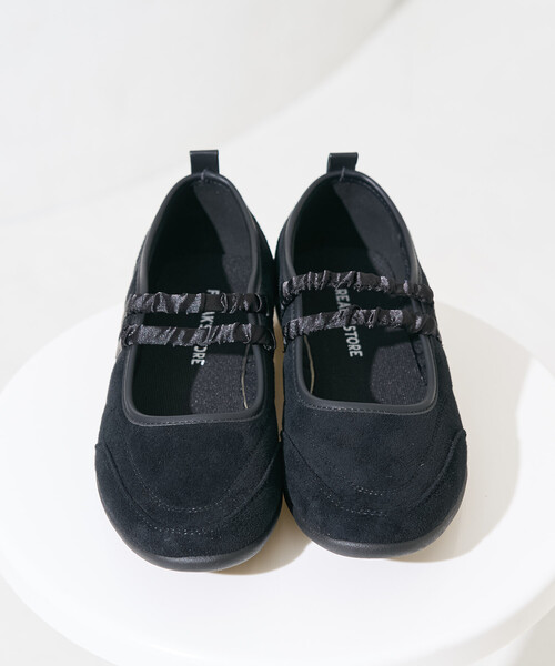 FREAK'S STORE(フリークスストア)の「限定展開 メリージェーン 2ストラップ ギャザー スニーカー(スニーカー・レディース・ブラウン/ブラック・37/36/38)」の11枚目の写真