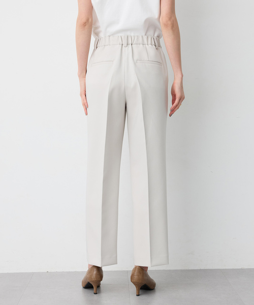 A/C DESIGN BY ALPHA CUBIC（エーシーデザインバイアルファキュービック）の「【美モーション】ストレッチテーパードパンツ【ウエストゴム・シワになりにくい・大きいサイズあり】（その他パンツ・レディース・ベージュ/イエロー/ネイビー・61/64/67/70/73/76）」の5枚目の写真