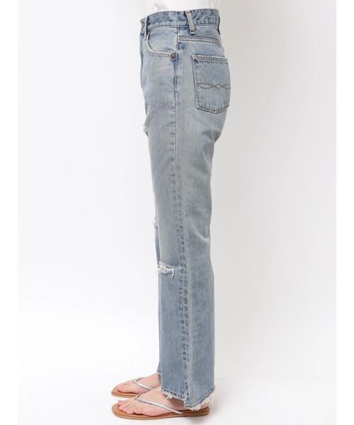 Ungrid(アングリッド)の「クラッシュデザインフレアデニム(デニムパンツ・レディース・ブルー・26inch/25inch/24inch)」の17枚目の写真
