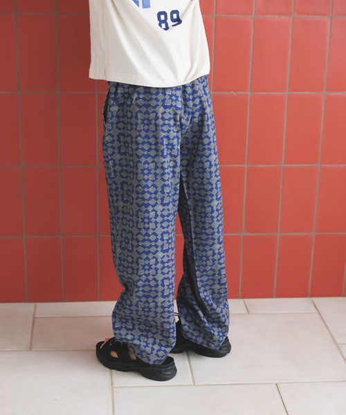 BAYFLOW（ベイフロー）の「[ゆったりシルエット♪]イージーリラックス柄パンツ(KIDS)（その他パンツ・キッズ・パープル系/グレー系/グリーン系・110cm/150cm/130cm）」の7枚目の写真