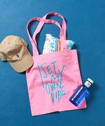 FREAK'S STORE | 藤本美貴 × FREAK'S STORE/フリークスストア メッセージ ロゴ トートバッグ/A4サイズ 展開限定(トートバッグ)