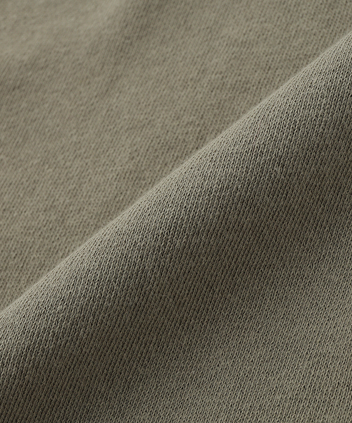 B.C STOCK（ベーセーストック）の「ステッチデザインスウェット（スウェット・メンズ・チャコールグレー/アイボリー/カーキ・FREE）」の8枚目の写真