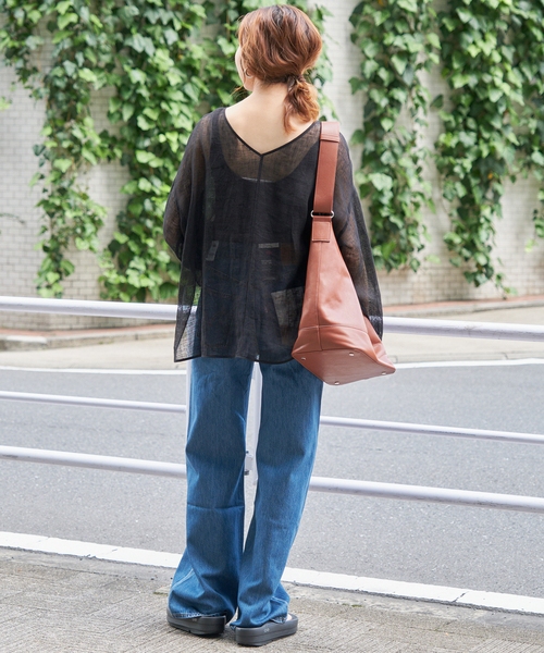 Spick & Span(スピックアンドスパン)の「《新色有り / 追加》メッシュリネンルーズプルオーバー(シャツ/ブラウス・レディース・ブラウン/アイボリー/ブラック・FREE)」の9枚目の写真