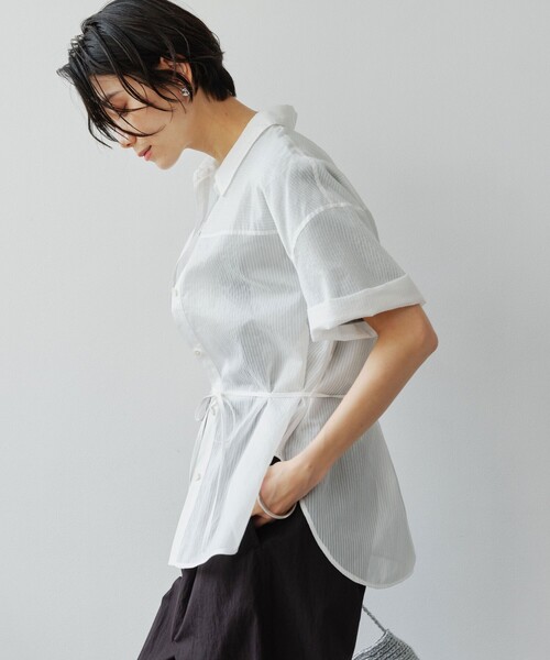 green label relaxing（グリーンレーベルリラクシング）の「［size SHORTあり］リボンハイウエストシャツ（シャツ/ブラウス・レディース・ホワイト/モカ/ライトブルー/ライトピンク/ブラック・SHORT/FREE）」の7枚目の写真