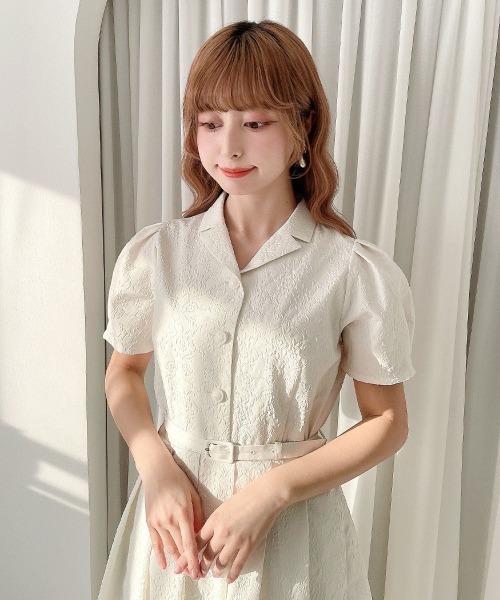 an another angelus(アンアナザーアンジェラス)の「ダマスク風エンボス柄ワンピース/fint フィント(ワンピース・レディース・アイボリー/ミント・FREE)」の2枚目の写真