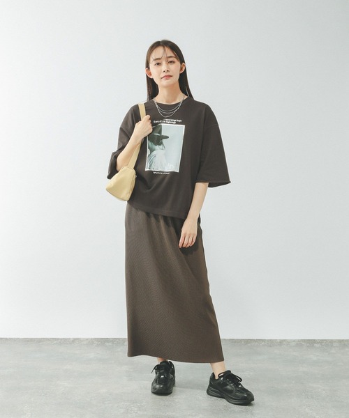 GLOBAL WORK（グローバルワーク）の「乾きやすいスウェットプリント6分袖/636715（スウェット・レディース・レッド/ブラウン/ホワイト/ライトグレー/ネイビー/ダークグレー・SHORT/REGULAR）」の16枚目の写真