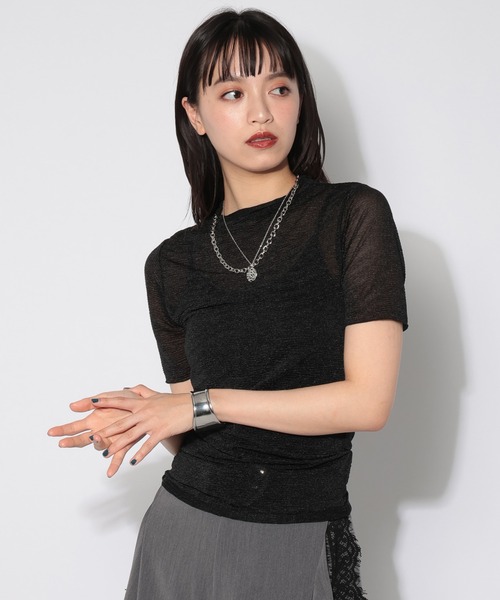 PAGEBOY(ページボーイ)の「ラメシアーボトルネックトップス(Tシャツ/カットソー・レディース・ブラック/ブルー/オフホワイト・FREE)」の2枚目の写真