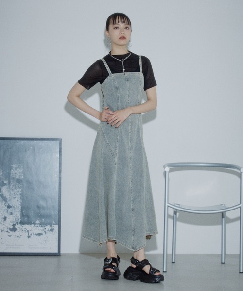 PAGEBOY(ページボーイ)の「ラメシアーボトルネックトップス(Tシャツ/カットソー・レディース・ブラック/ブルー/オフホワイト・FREE)」の12枚目の写真
