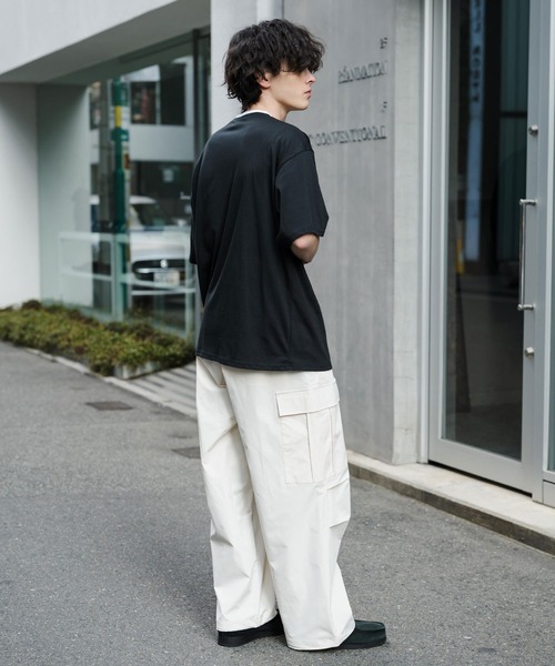 Rocky Monroe(ロッキーモンロー)の「オーバーサイズ レイヤードヘンリーネック半袖Tシャツ(Tシャツ/カットソー・メンズ・ピンク/ネイビー/チャコール/ブラック/ホワイト・L/M/XL)」の17枚目の写真