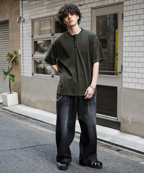 Rocky Monroe(ロッキーモンロー)の「オーバーサイズ レイヤードヘンリーネック半袖Tシャツ(Tシャツ/カットソー・メンズ・ピンク/ネイビー/チャコール/ブラック/ホワイト・L/M/XL)」の22枚目の写真