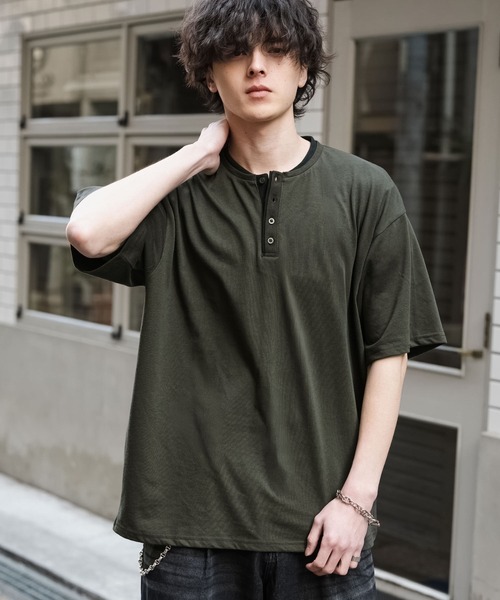 Rocky Monroe(ロッキーモンロー)の「オーバーサイズ レイヤードヘンリーネック半袖Tシャツ(Tシャツ/カットソー・メンズ・ピンク/ネイビー/チャコール/ブラック/ホワイト・L/M/XL)」の20枚目の写真