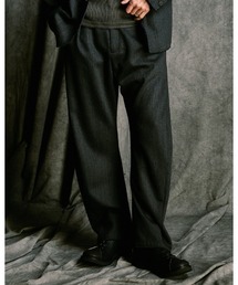 wjk（ダヴルジェイケイ）の「venetian stripe wide banana slacks（スラックス）」