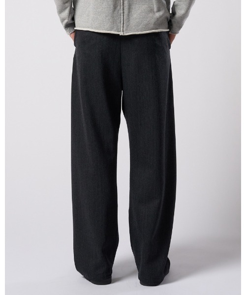 wjk(ダヴルジェイケイ)の「venetian stripe wide banana slacks(スラックス・メンズ・チャコールグレー/ブラック・SMALL/MEDIUM/LARGE/X-LARGE)」の7枚目の写真
