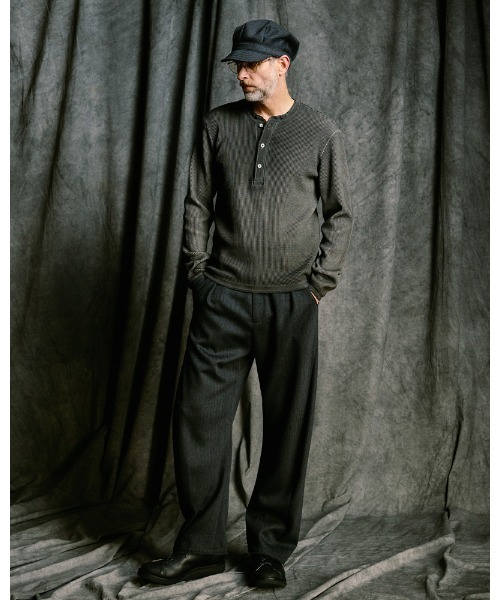 wjk(ダヴルジェイケイ)の「venetian stripe wide banana slacks(スラックス・メンズ・チャコールグレー/ブラック・SMALL/MEDIUM/LARGE/X-LARGE)」の14枚目の写真