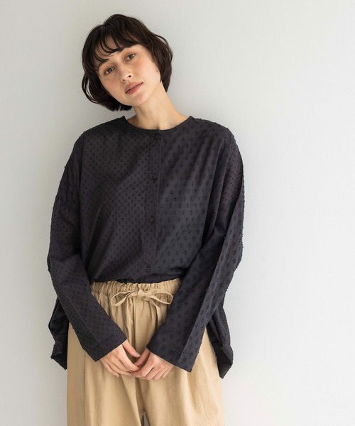 studio CLIP(スタディオクリップ)の「《natural by clip》インドパッチワークブラウス(シャツ/ブラウス・レディース・オフホワイト/ブラック/コーラルピンク・FREE)」の3枚目の写真