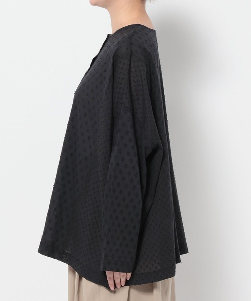 studio CLIP(スタディオクリップ)の「《natural by clip》インドパッチワークブラウス(シャツ/ブラウス・レディース・オフホワイト/ブラック/コーラルピンク・FREE)」の9枚目の写真