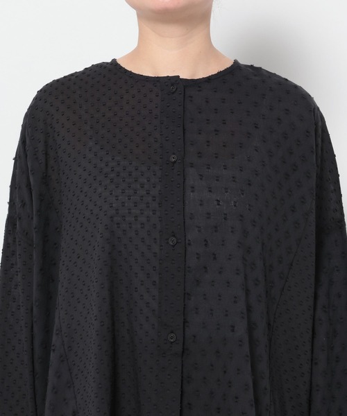 studio CLIP(スタディオクリップ)の「《natural by clip》インドパッチワークブラウス(シャツ/ブラウス・レディース・オフホワイト/ブラック/コーラルピンク・FREE)」の11枚目の写真