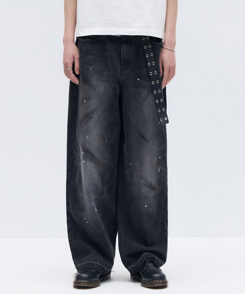 MAISON MINED(メゾンミネド)の「HAND PAINT FADED DENIM PANTS BLACK(デニムパンツ・メンズ・その他・SMALL/MEDIUM/LARGE)」の4枚目の写真