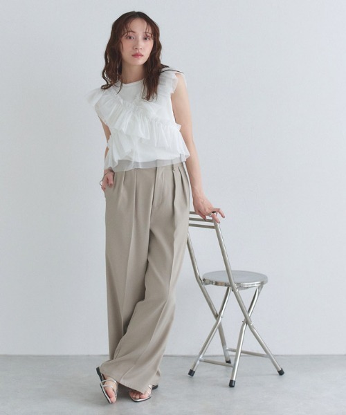ECLAM（クラム）の「[ECLAM]【SET】2wayチュールフリルベスト×ノースリーブカットソー（Tシャツ/カットソー・レディース・オフホワイト/ブラック系その他2・L/M）」の4枚目の写真