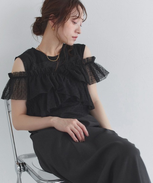 ECLAM（クラム）の「[ECLAM]【SET】2wayチュールフリルベスト×ノースリーブカットソー（Tシャツ/カットソー・レディース・オフホワイト/ブラック系その他2・L/M）」の16枚目の写真