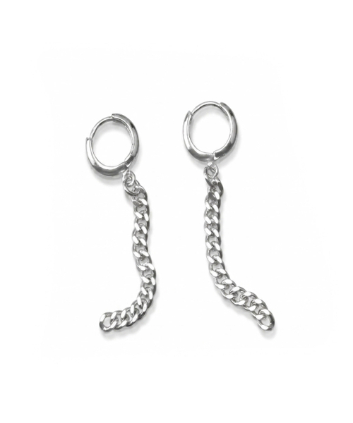 NONENON（ノンノン）の「CHAIN EAR（ピアス（両耳用）・レディース・その他・FREE）」の3枚目の写真