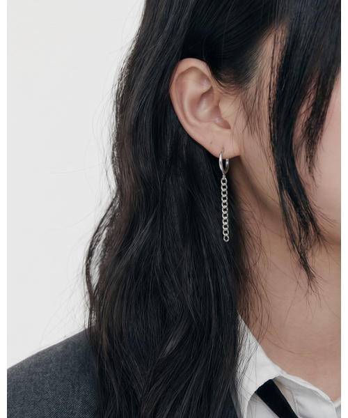 NONENON（ノンノン）の「CHAIN EAR（ピアス（両耳用）・レディース・その他・FREE）」の4枚目の写真