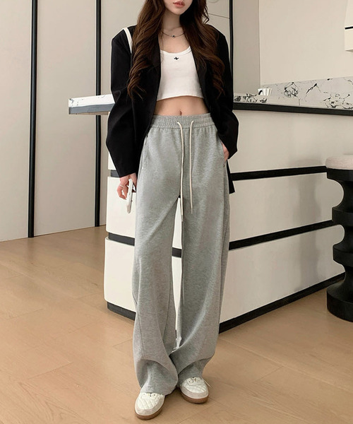 DAY CLOSET(デイ クローゼット)の「【ゴム&紐調節可】程よくルーズでパネルラインできれいめ仕上げ。カーブシルエットカーブパンツ レディース(スウェットパンツ・レディース・グレー/アイボリー/ブラック/ピンク・M/XL/L)」の14枚目の写真