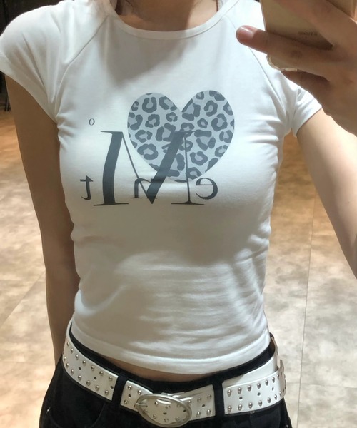 MUCENT(ムセント)の「【日本未発売/WEB限定】MUCENT(ムセント)/レオパード ヒョウ柄 ハート ハーフ クロップド Tシャツ トップス/SIERRA LEOPARD HEART HALF T UNISEX(Tシャツ/カットソー・レディース・ブラック/ホワイト/ホワイト系その他・FREE)」の10枚目の写真