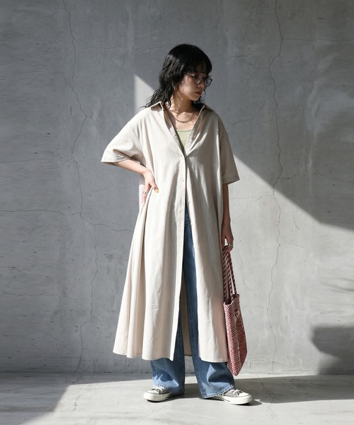 antiqua(アンティカ)の「Aライン ロング シャツワンピース(シャツワンピース・レディース・ナチュラル/ブラック・P/R)」の6枚目の写真