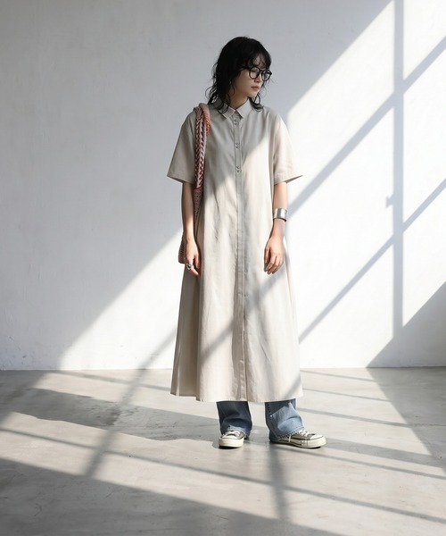 antiqua(アンティカ)の「Aライン ロング シャツワンピース(シャツワンピース・レディース・ナチュラル/ブラック・P/R)」の7枚目の写真