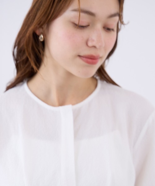 QUEENS COURT（クイーンズコート）の「レノクロスウエストタックブラウス（シャツ/ブラウス・レディース・オフホワイト/ブラック・M）」の10枚目の写真