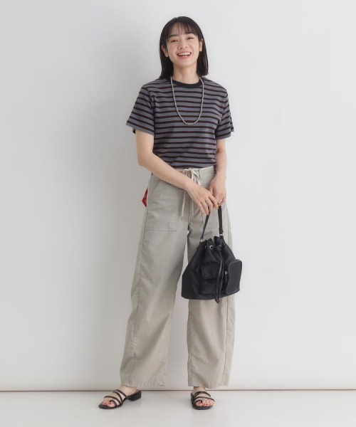 Right-on（ライトオン）の「HONEYSUCKLE ROSE(ハニーサックルローズ)マルチボーダータイトＴシャツ（Tシャツ/カットソー・レディース・ロイヤルブルー/オレンジ/ブラック×グリーン・L/M）」の12枚目の写真