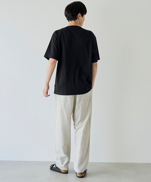 PENNEYS(ぺニーズ)の「【UVカット・接触冷感・吸水速乾・遮熱性】Penneys × WELLTECT 別注ワンポイントロゴ ベーシック半袖Tシャツ(Tシャツ/カットソー・メンズ・ネイビー/ブラック/ベージュ/ケリーグリーン/ホワイト・S/M/L/XL)」の6枚目の写真