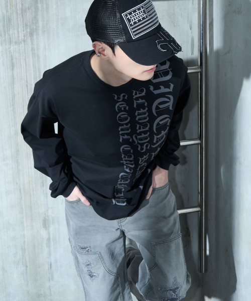 PITCHBLACK（ピッチブラック）の「VERTICAL LOGO LONG SLEEVE TEE (BLACK)（Tシャツ/カットソー・メンズ・その他・MEDIUM/LARGE/X-LARGE）」の3枚目の写真