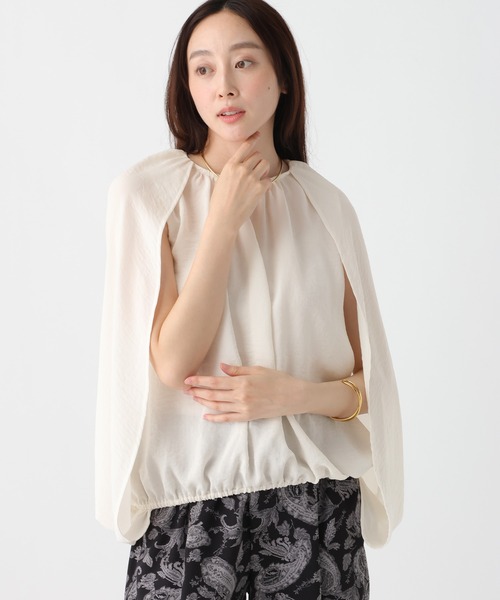 Elura（エルーラ）の「≪イージーケア・速乾≫サラサラサマーケーププルオーバー/742033（シャツ/ブラウス・レディース・ライトグリーン/オフホワイト/ブラック・FREE）」の2枚目の写真