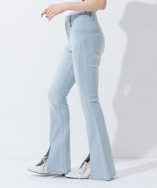ANAP(アナップ)の「センタースリットフレアデニムパンツ(デニムパンツ・レディース・ブルー/クリア・S/M)」の13枚目の写真