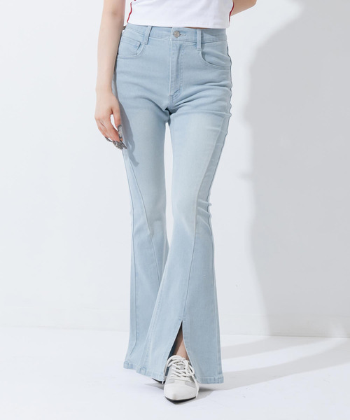 ANAP(アナップ)の「センタースリットフレアデニムパンツ(デニムパンツ・レディース・ブルー/クリア・S/M)」の11枚目の写真
