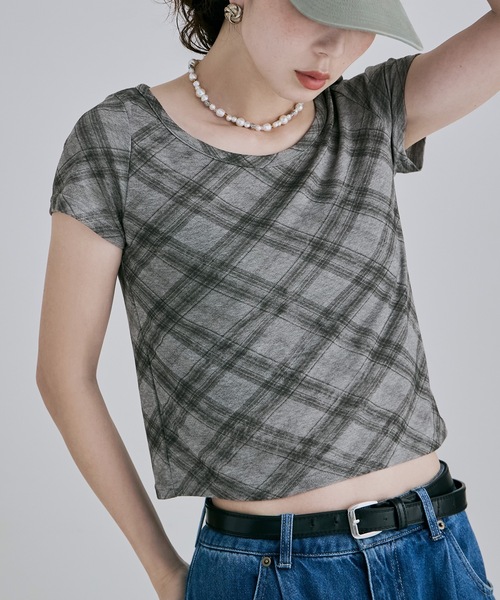 etoll.（エトル）の「バイアスチェックフライスコンパクトTシャツ（Tシャツ/カットソー・レディース・グレー/ブルー/ライトベージュ・M）」の19枚目の写真