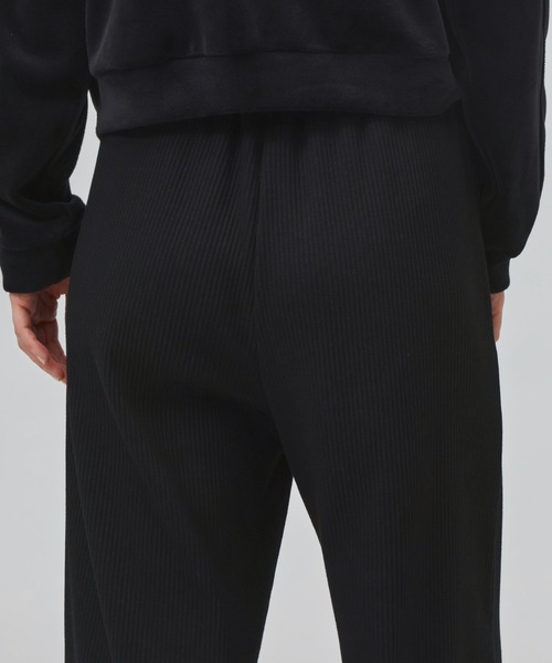 TIGORA（ティゴラ）の「ティゴラ TIGORA 撥水ストレッチリブワイドパンツ（その他パンツ・レディース・チャコールグレー/ブラック・S/XL/L/M）」の20枚目の写真